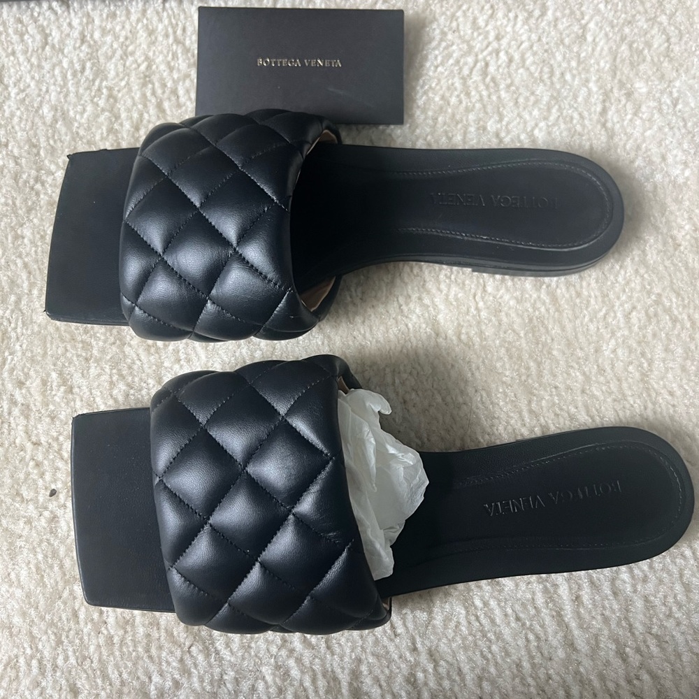 Bottega Veneta padded sandals Matelass Nappa Dream color Nero size 38